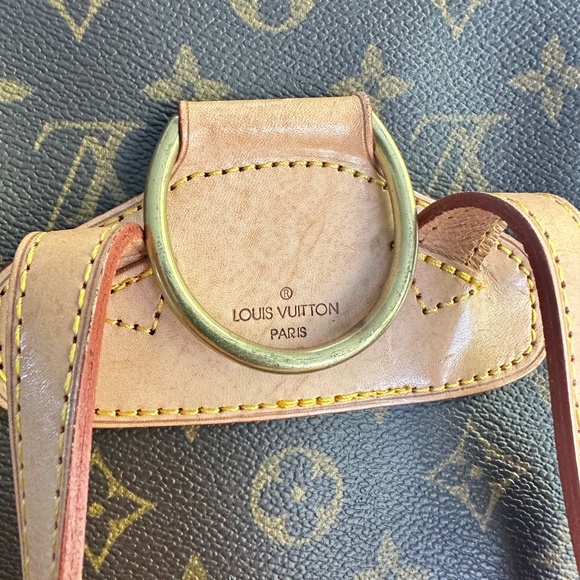 Louis Vuitton Montsouris monogram backpack - Picture 9 of 12